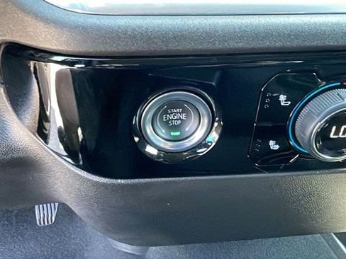 Used 2024 Chevrolet Silverado 1500 LT RWD image 16