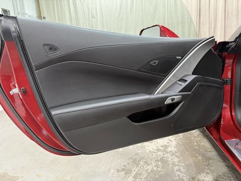 Used 2014 Chevrolet Corvette Stingray Coupe w/ Battery Protection Package image 8