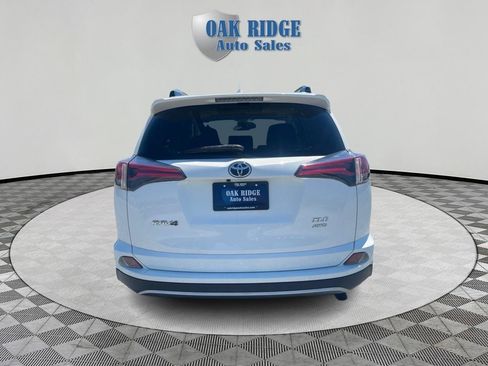 Used 2018 Toyota RAV4 XLE w/ Plus Extra Value Package AWD/4WD image 6