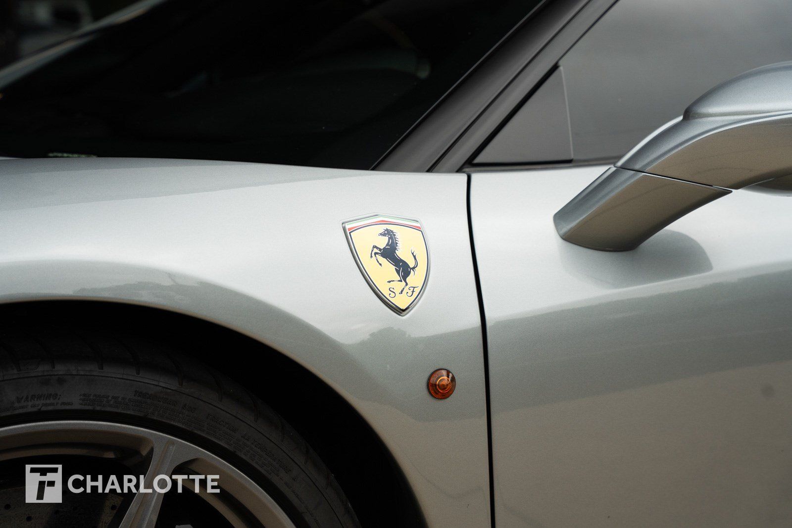 Used 2011 Ferrari 458 Italia Coupe RWD image 9