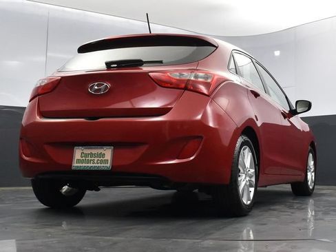 Used 2015 Hyundai Elantra GT FWD image 30