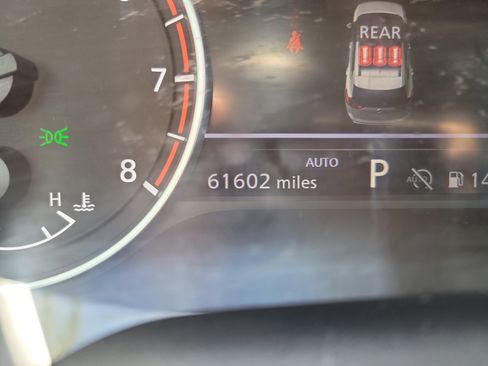 Used 2024 Nissan Rogue S AWD/4WD image 26