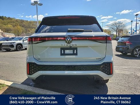 New 2026 Volkswagen Tiguan SE R-Line AWD/4WD image 28