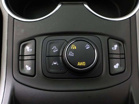 Used 2023 GMC Terrain SLE w/ Driver Convenience Package image 48