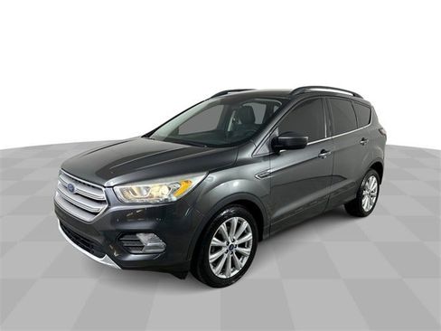 Used 2018 Ford Escape SEL image 4