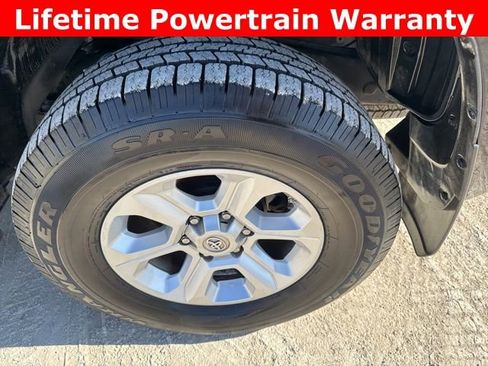 Used 2019 Toyota 4Runner SR5 image 11