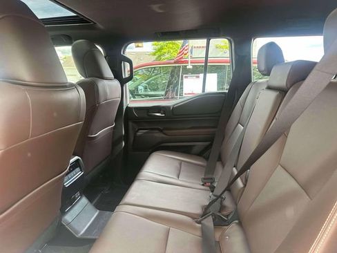 Used 2025 Toyota Land Cruiser AWD/4WD image 10
