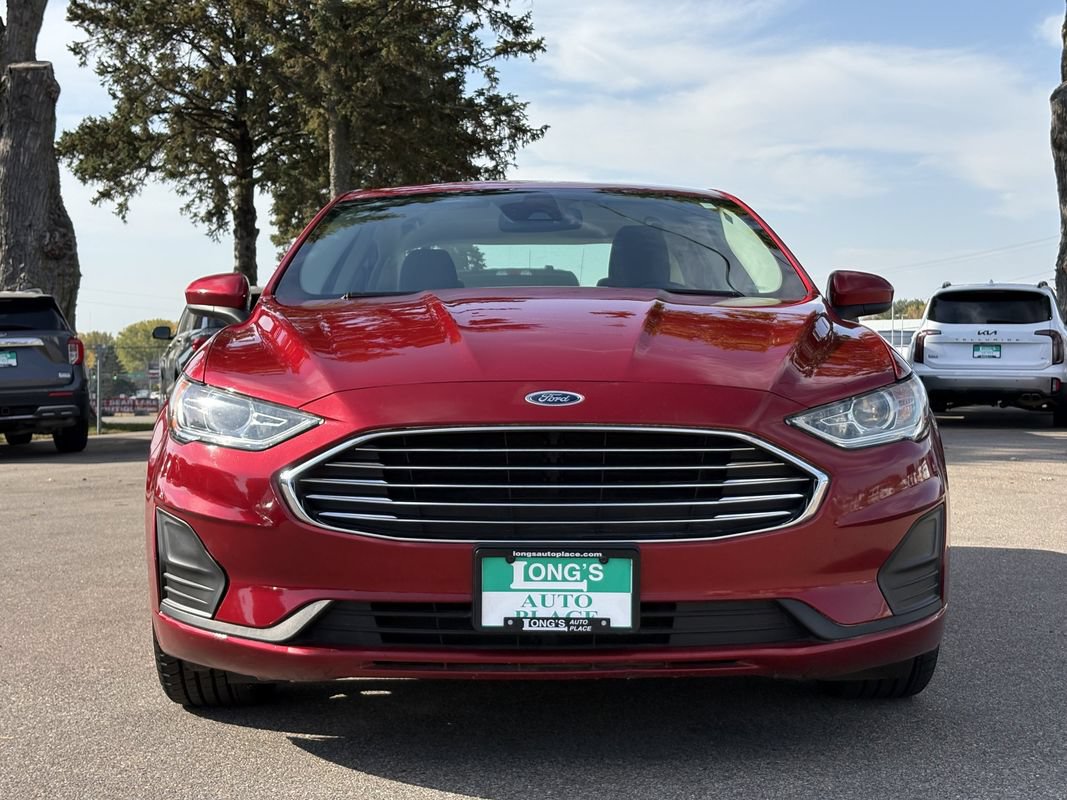 Used 2020 Ford Fusion SE FWD image 3