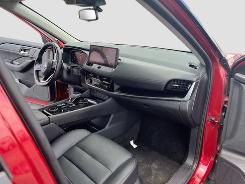 Used 2024 Nissan Rogue SL w/ SL Premium Package AWD/4WD image 30