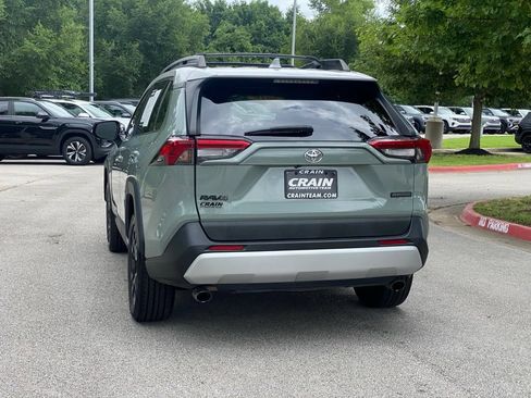 Used 2019 Toyota RAV4 Adventure AWD/4WD image 5