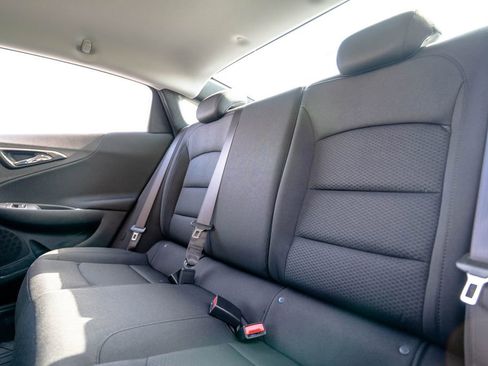 Used 2025 Chevrolet Malibu RS image 29