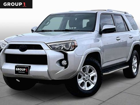 Used 2017 Toyota 4Runner SR5 image 1