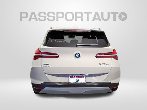 Used 2025 BMW X3 xDrive30i w/ Convenience Package image 5