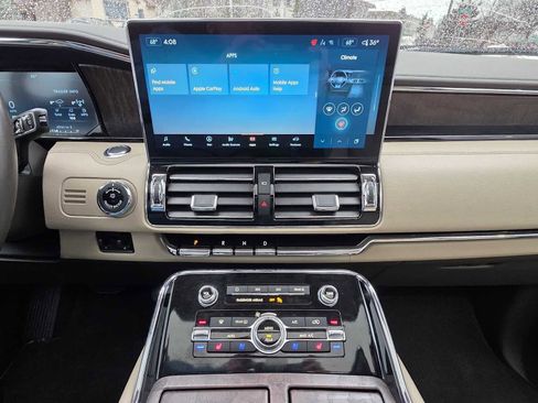 Used 2022 Lincoln Navigator L Reserve image 27