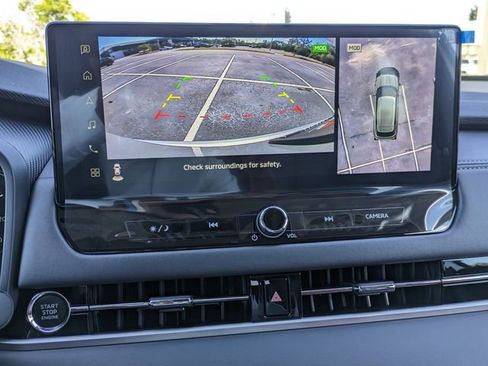 New 2025 Mitsubishi Outlander SE image 25