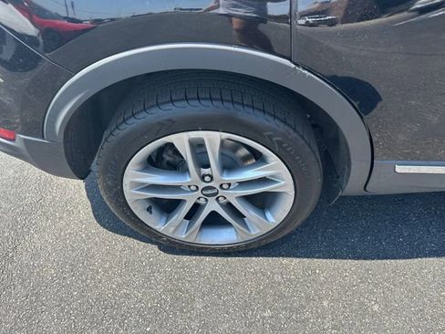 Used 2018 Lincoln MKC Reserve w/ Lincoln MKC Climate Package AWD/4WD image 13