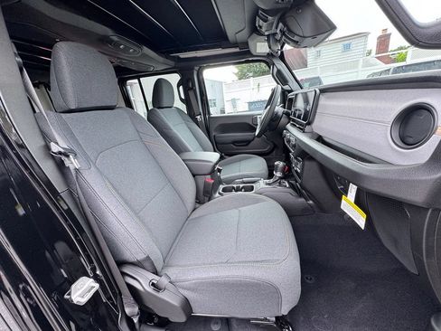 New 2026 Jeep Wrangler Unlimited Sport AWD/4WD image 17