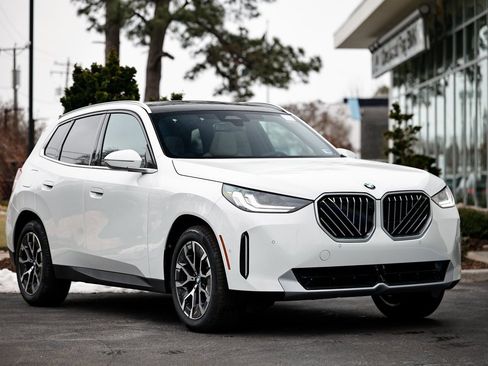 New 2026 BMW X3 xDrive30 w/ Premium Package image 1