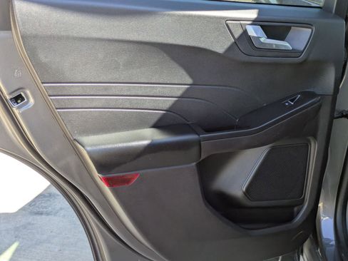 Used 2021 Ford Escape SEL image 14