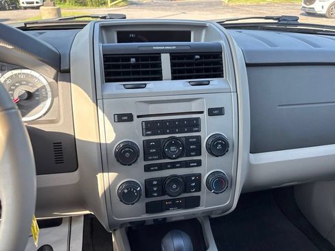 Used 2012 Ford Escape XLT FWD image 20