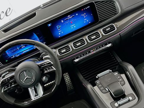 Used 2024 Mercedes-Benz GLE 63 AMG S w/ Driver Assistance Package image 18