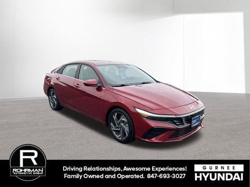 Certified 2024 Hyundai Elantra SEL w/ Convenience Package FWD image 2