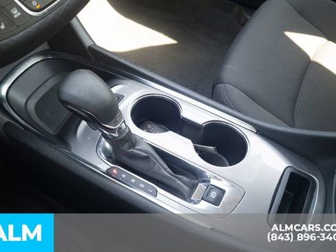Used 2024 Chevrolet Malibu LT FWD image 26