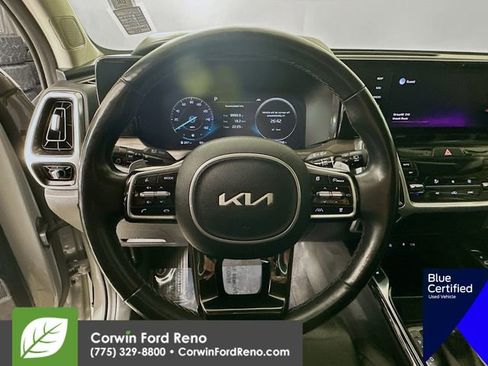 Used 2022 Kia Sorento SX Prestige image 14