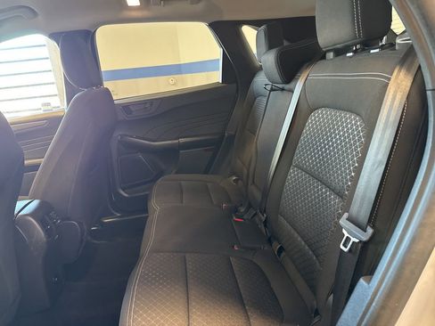 Used 2025 Ford Escape Active AWD/4WD image 24