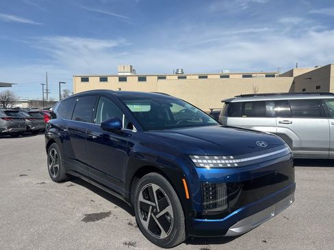 New 2026 Hyundai Ioniq 9 Limited w/ Tow & Go Package image 3