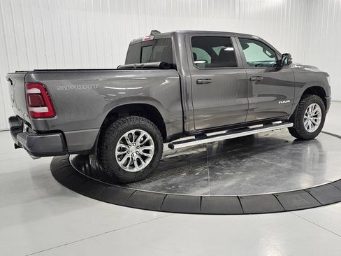 Used 2023 RAM 1500 Laramie AWD/4WD image 5