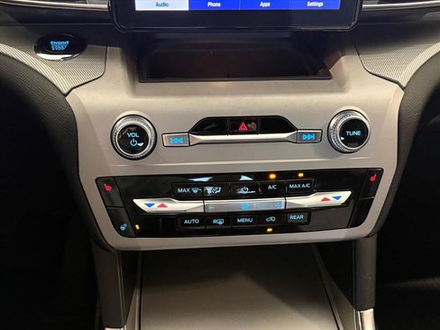 Certified 2023 Ford Explorer XLT w/ Equipment Group 202A image 20