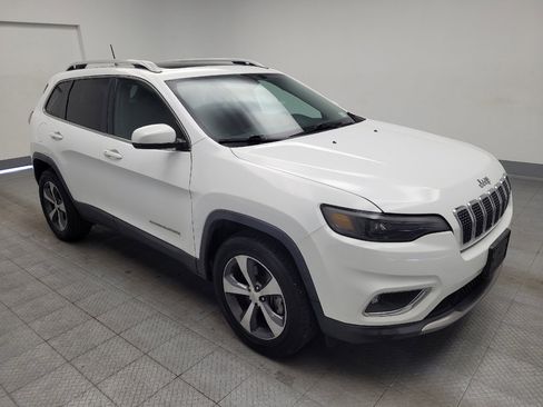 Used 2019 Jeep Cherokee Limited AWD/4WD image 13