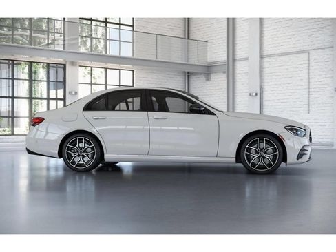Used 2021 Mercedes-Benz E 350 4MATIC Sedan image 16