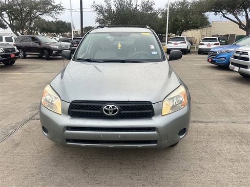 Used 2007 Toyota RAV4 2WD image 2