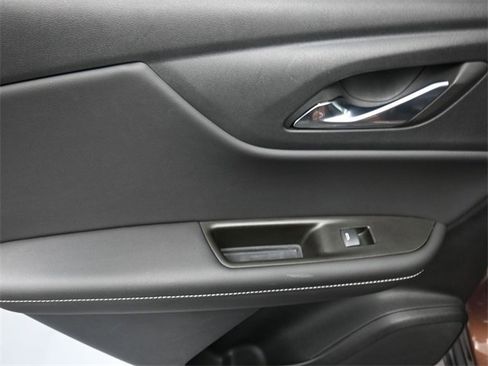 Used 2023 Chevrolet Blazer LT w/ Sound & Technology Package image 19