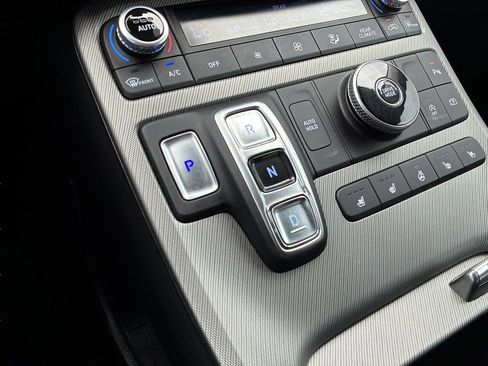 Used 2024 Hyundai Palisade SEL w/ Premium Package image 24