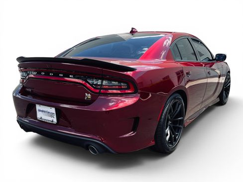 Used 2022 Dodge Charger Scat Pack w/ Dynamics Package RWD image 9