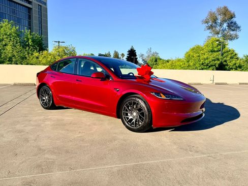 Used 2024 Tesla Model 3 Long Range AWD/4WD image 3
