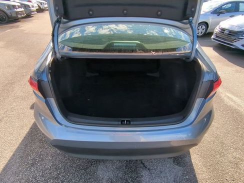 Used 2023 Toyota Corolla LE image 39