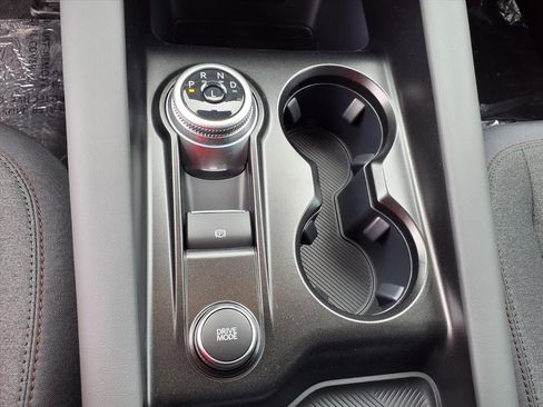 New 2026 Ford Explorer Active RWD image 20