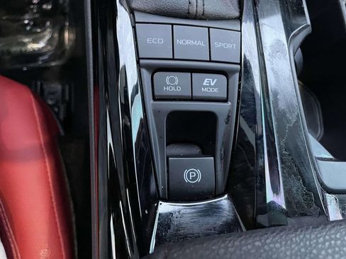 Used 2025 Toyota Camry XSE w/ Premium Plus Package image 43