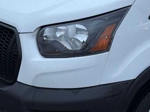 Used 2023 Ford Transit 250 Medium Roof w/ Load Area Protection Package image 9