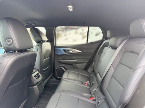 New 2026 Chevrolet Equinox EV LT image 19