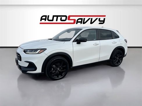 Used 2024 Honda HR-V Sport image 3