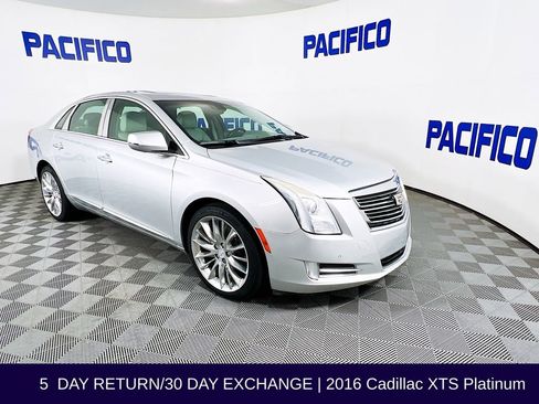 Used 2016 Cadillac XTS Platinum image 1