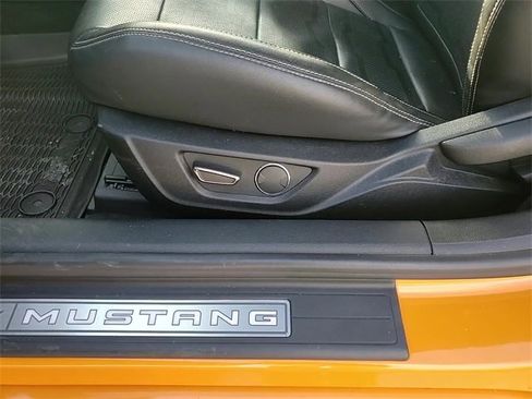 Used 2018 Ford Mustang GT Premium w/ Equipment Group 401A image 10