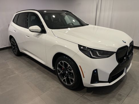 New 2026 BMW X3 xDrive30i w/ M Sport Package AWD/4WD image 3