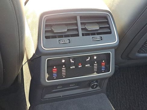 Used 2022 Audi S7 Premium Plus image 23