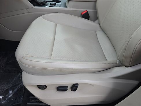 Used 2018 Volkswagen Atlas SE image 33